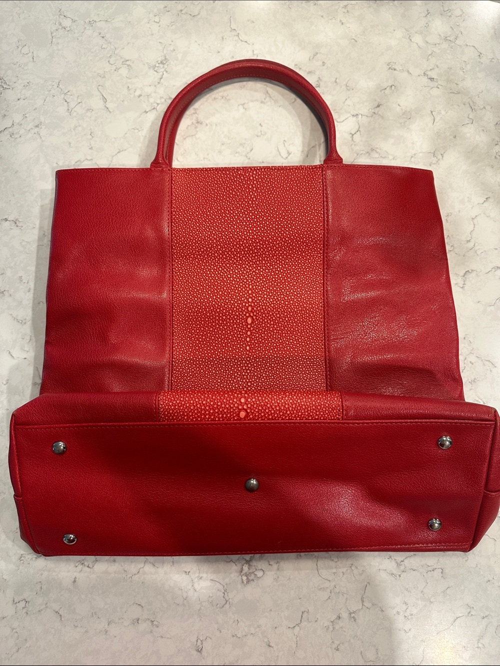 Longchamp Red Leather Tote with Textured Center Panel - Picture 2 of 13